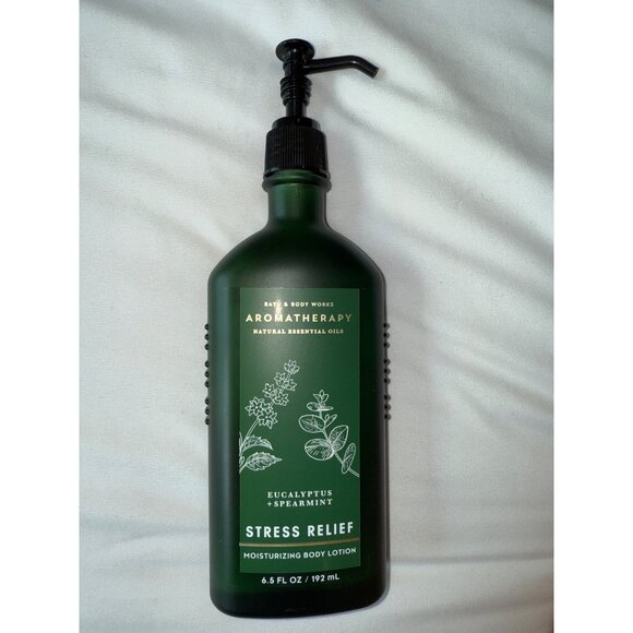 Bath & Body Works Aromatherapy Stress Relief Eucalyptus 6.5 fl oz - Picture 1 of 2